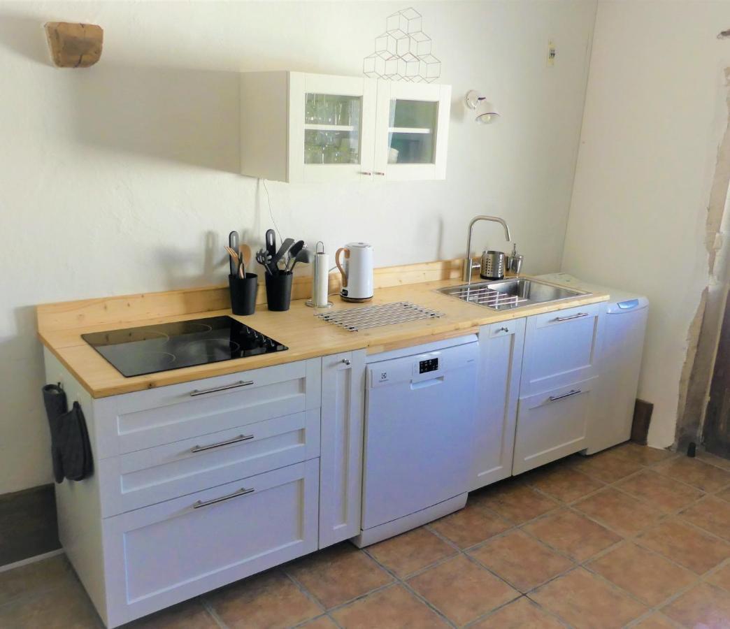 Отель La Chouette Burgonde Villy-le-Moutier Экстерьер фото